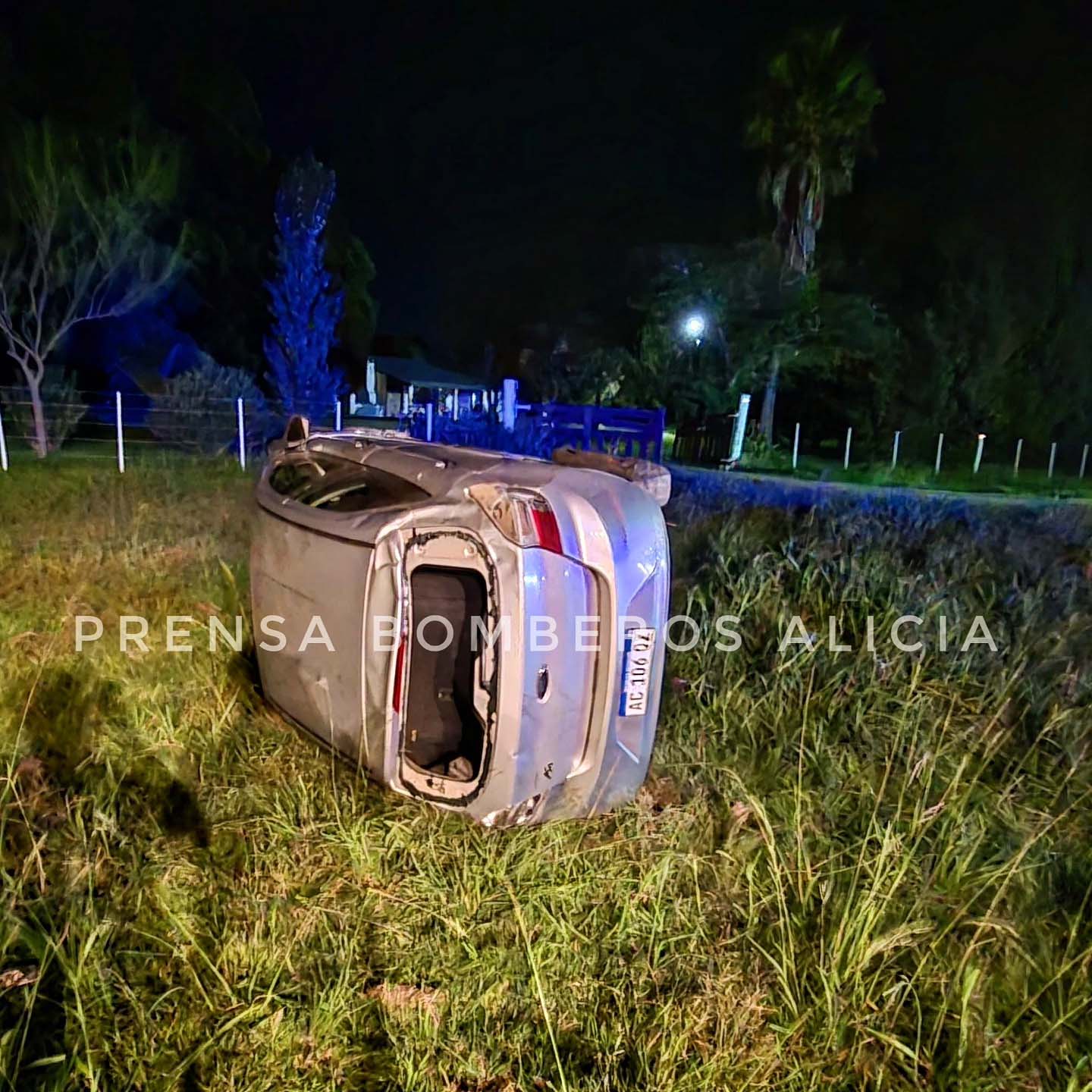 Despiste y Vuelco de Automóvil sin lesionados en Ruta Provincial N° 13 ...